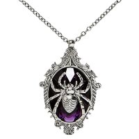Kette mit Spinne & violettem Edelstein